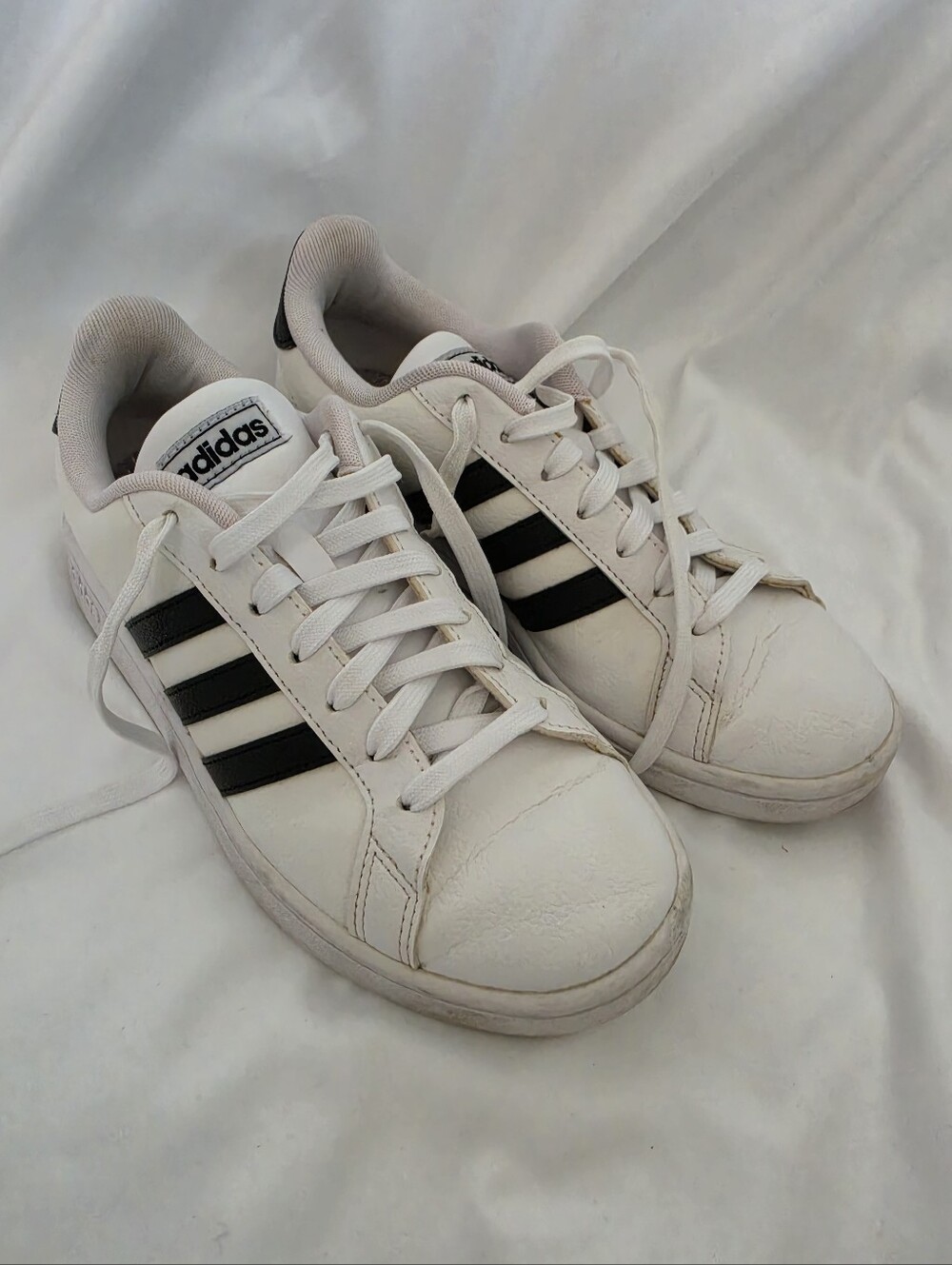 Adidas Grand Court White Black Stripe Sneakers Size 7